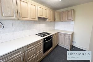 Kitchen- click for photo gallery